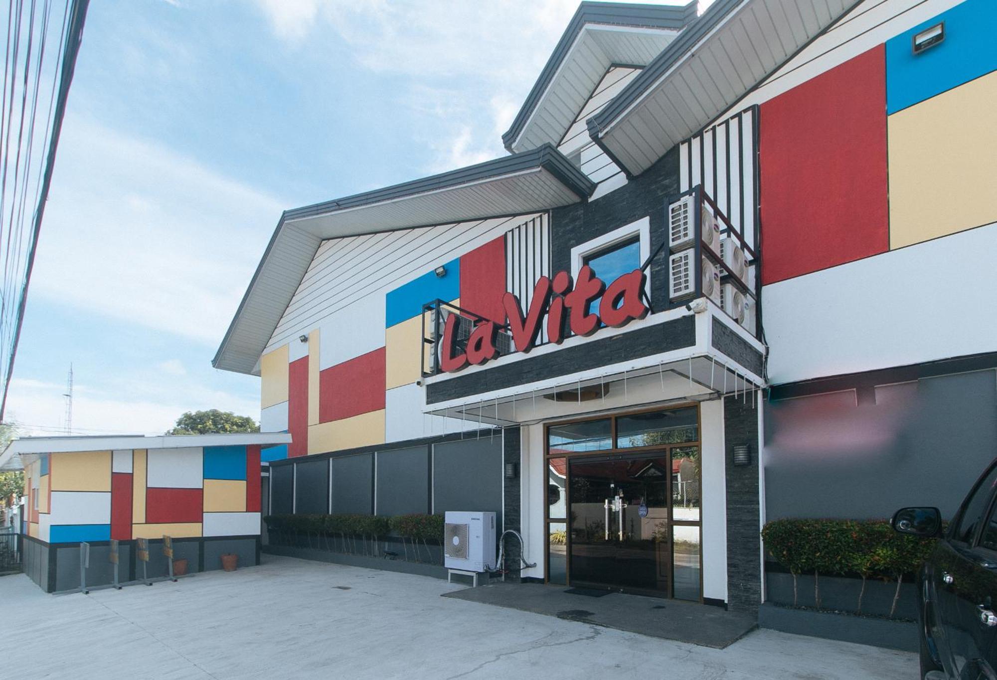 Lavita By Reddoorz Angeles Exterior foto