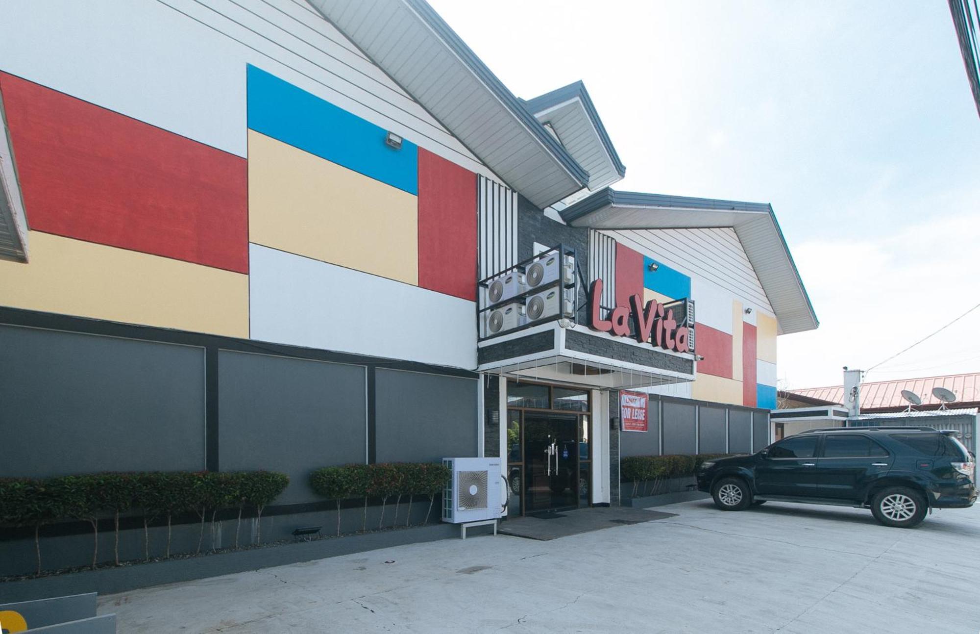 Lavita By Reddoorz Angeles Exterior foto